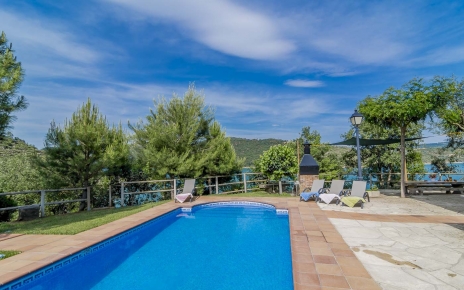 Preciosa piscina privada de 8 mx 4 m